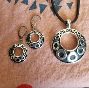 Cookie Lee matching pair earrings and necklace